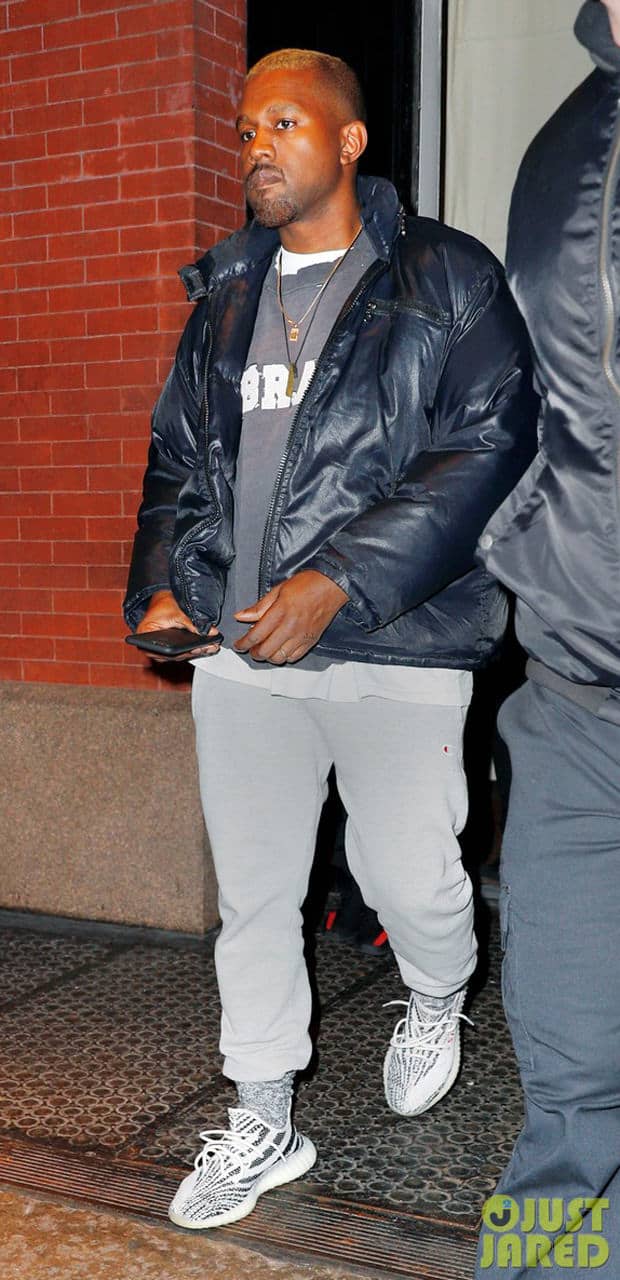 Kanye west wearing zebra 2024 yeezy